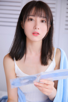 一边吃奶一边做边爱会得白血病吗